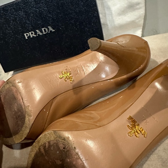 PRADA shoes - Picture 8 of 11